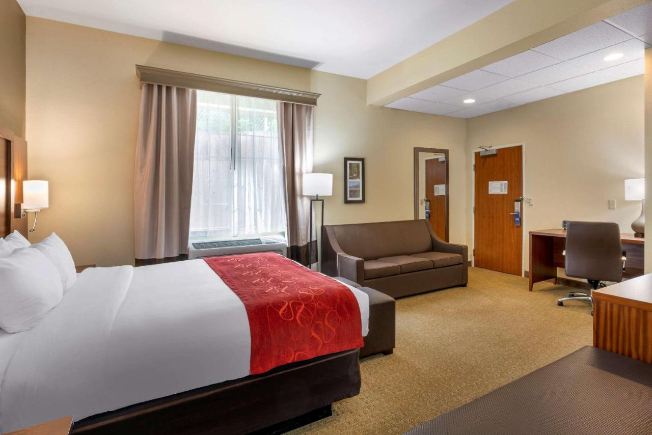 Comfort Suites Eugene Exterior foto